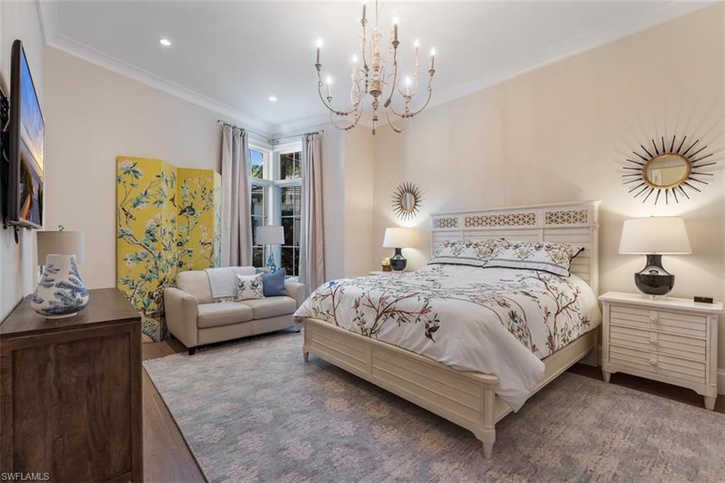 PELICAN BAY WOODS - Residential