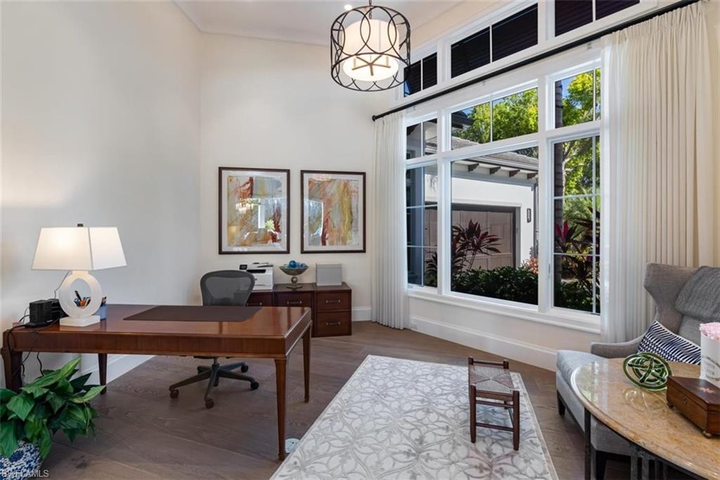 PELICAN BAY WOODS - Residential