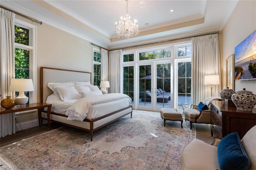 PELICAN BAY WOODS - Residential