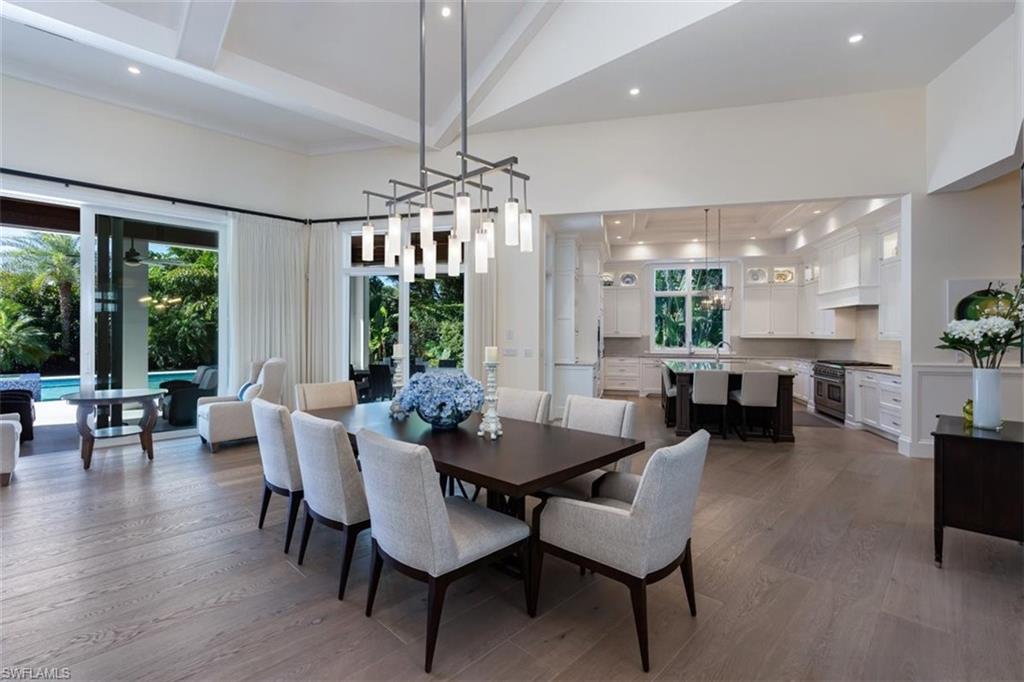 PELICAN BAY WOODS - Residential