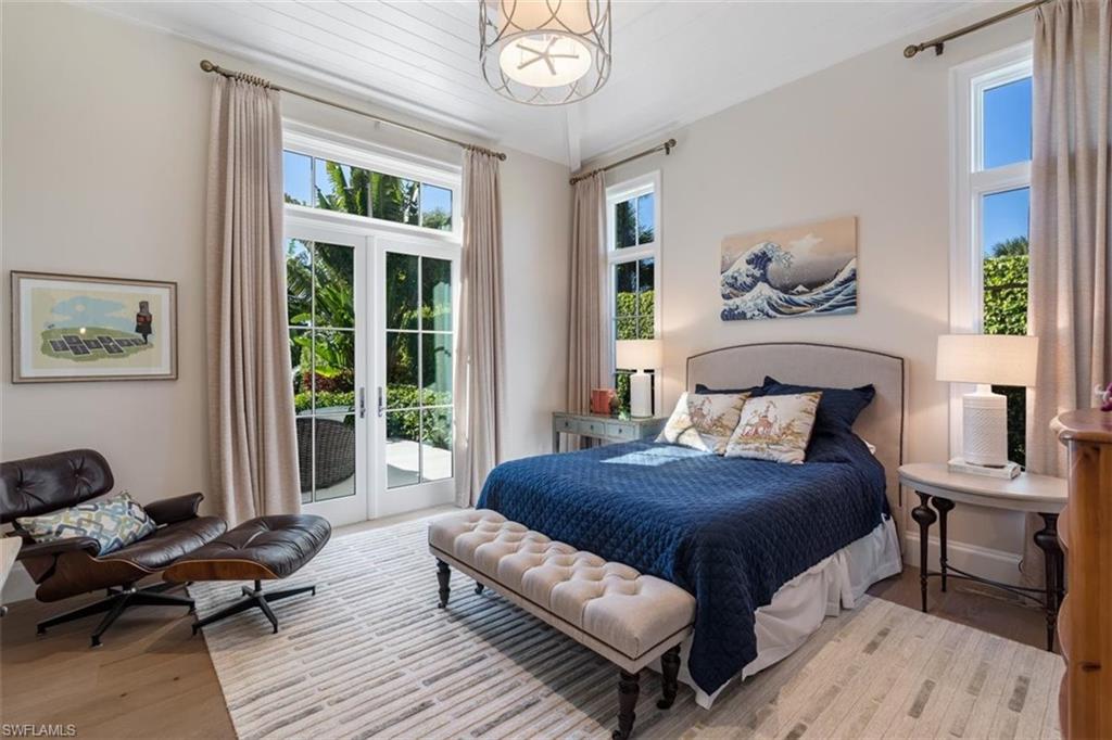 PELICAN BAY WOODS - Residential