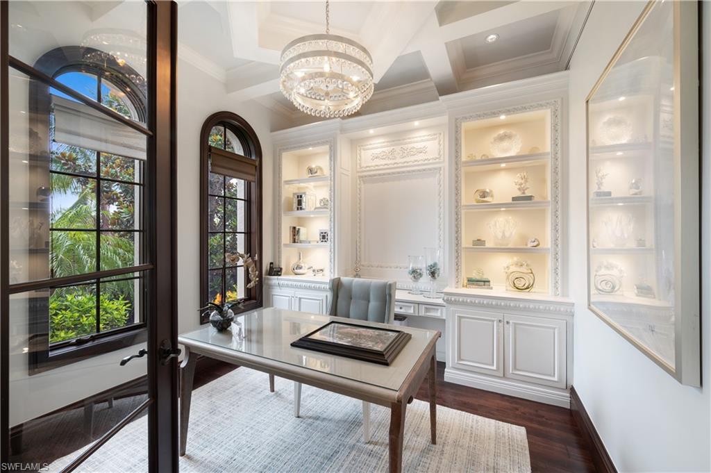 ROYAL HARBOR - Residential