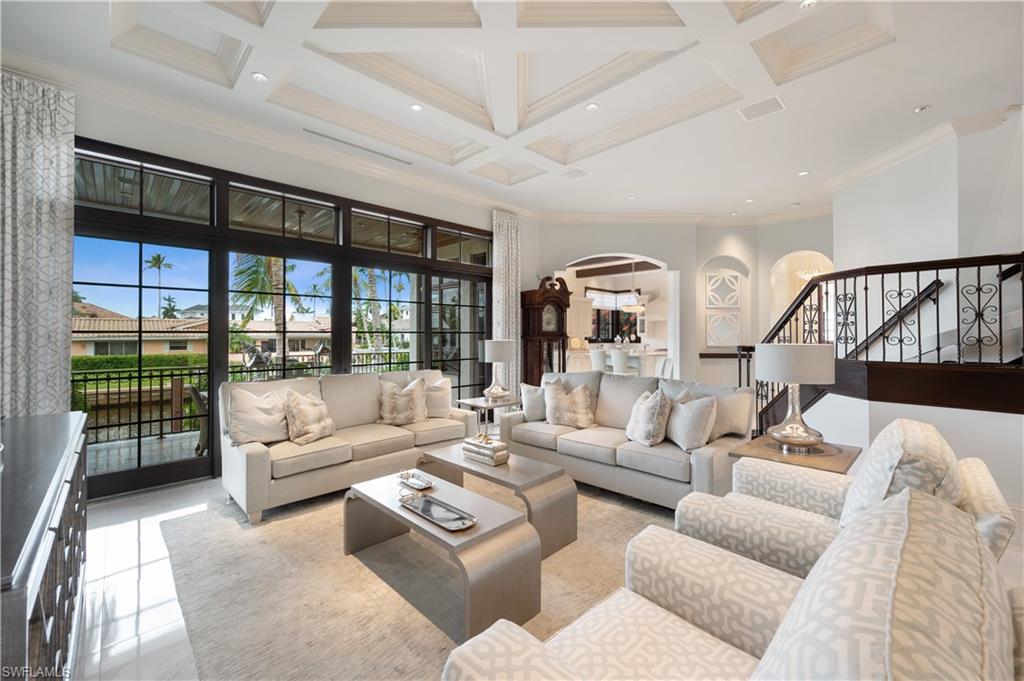 ROYAL HARBOR - Residential