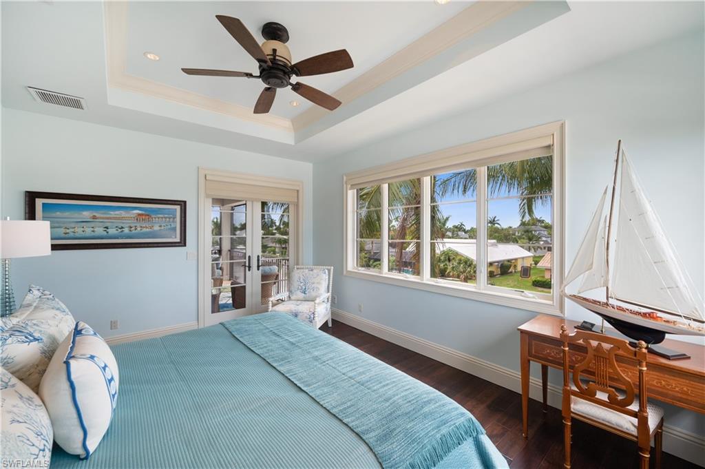 ROYAL HARBOR - Residential