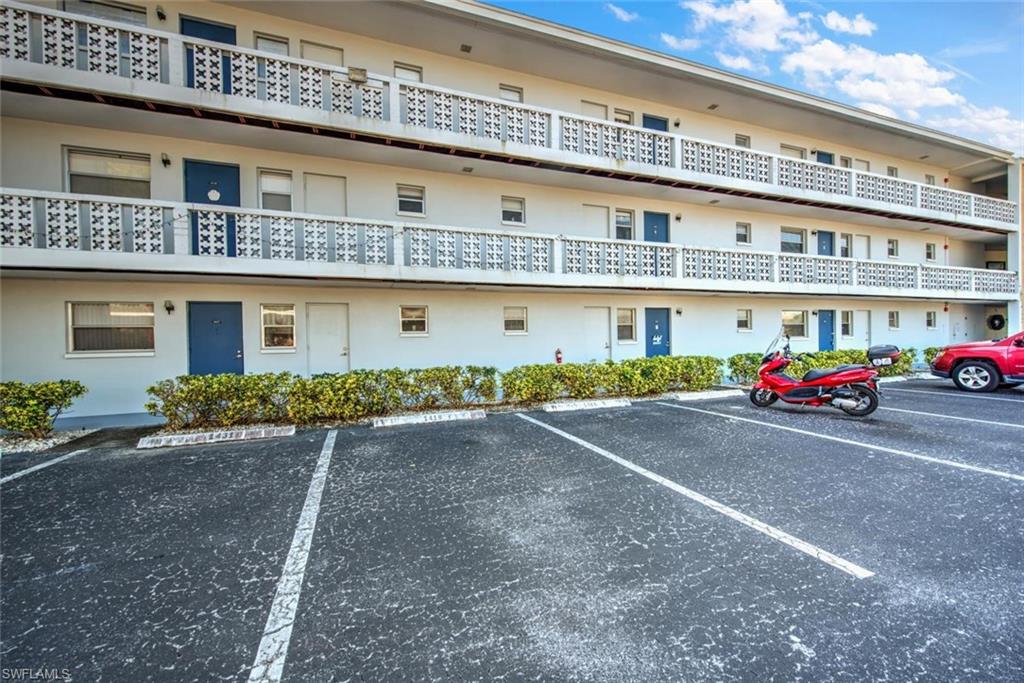 TROPIC TERRACE - Residential