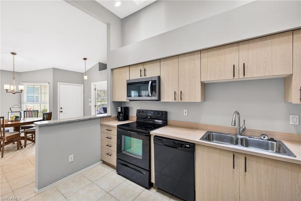 VILLAGES AT COUNTRY CREEK - Residential