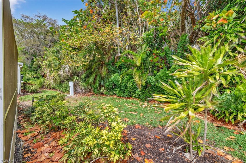 VILLAGES AT COUNTRY CREEK - Residential