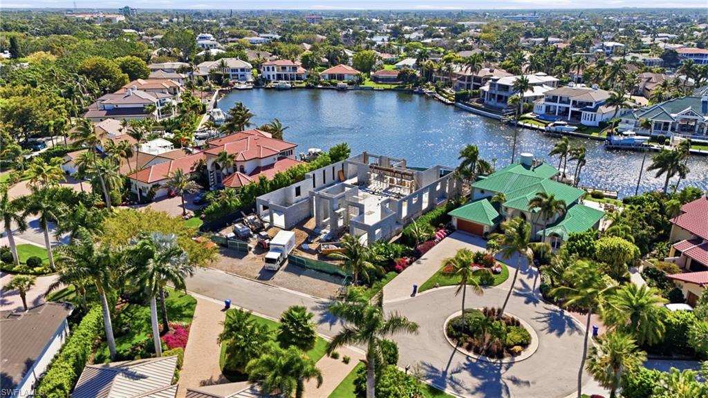 PARK SHORE - Residential