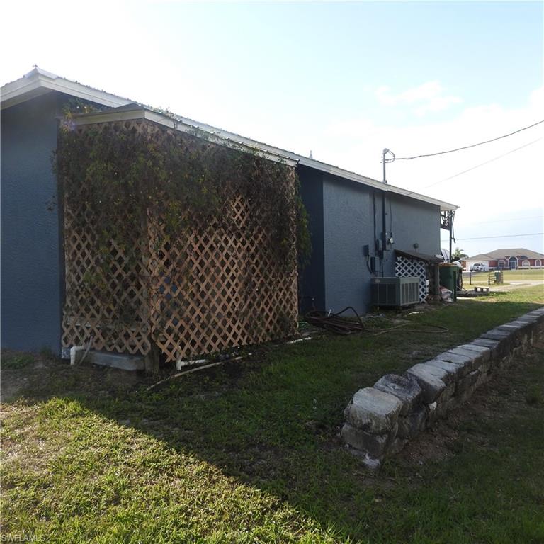 GOLDEN GATE ESTATES - Residential