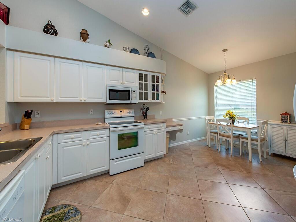 VILLAS AT GREENWOOD LAKE - Residential