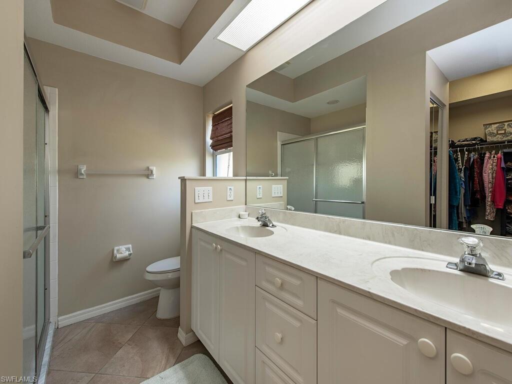 VILLAS AT GREENWOOD LAKE - Residential