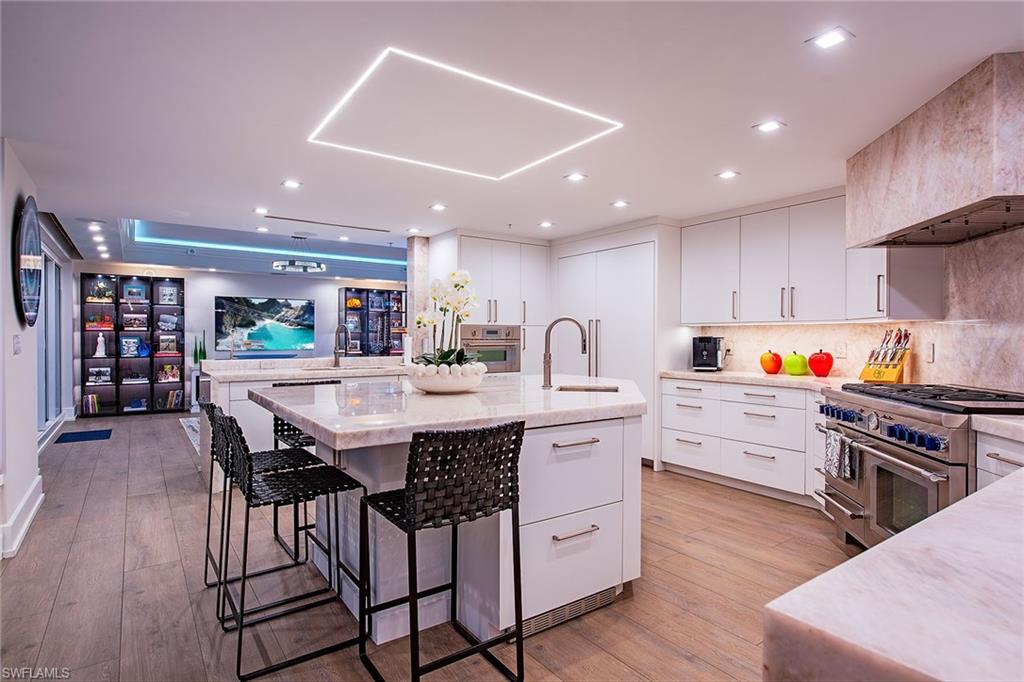 THE VANDERBILT - Residential