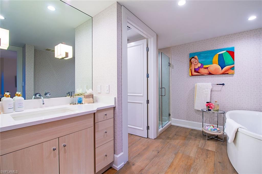 THE VANDERBILT - Residential