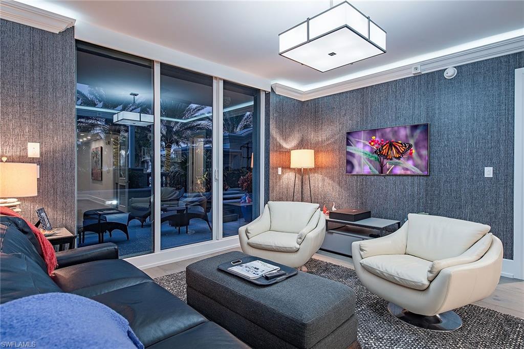 THE VANDERBILT - Residential