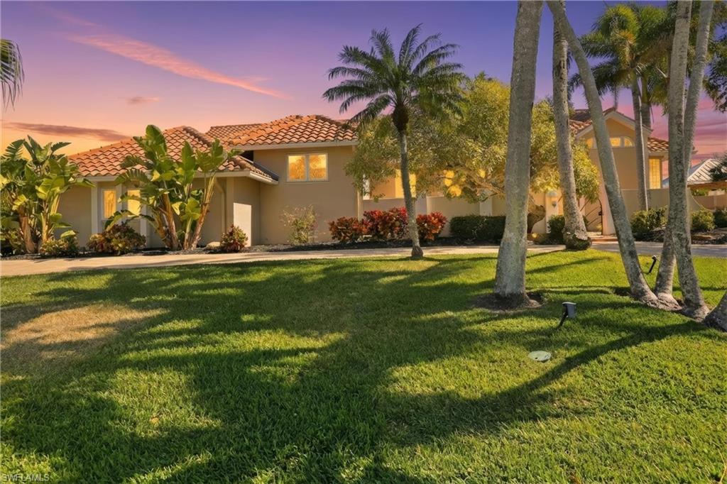 CAROLANDS - Residential