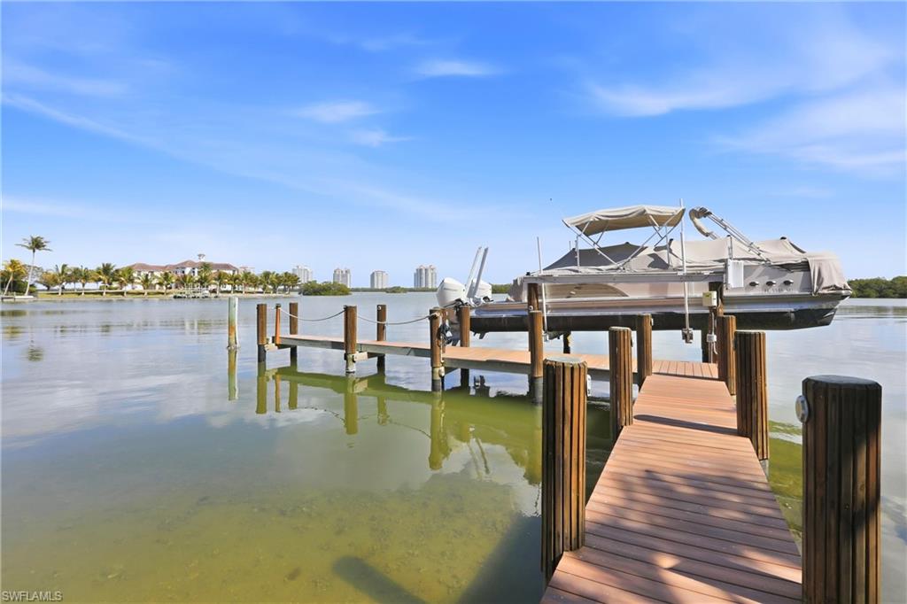 CAROLANDS - Residential