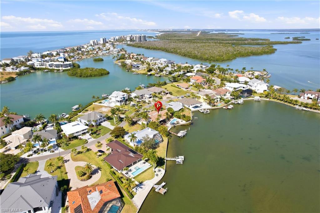 CAROLANDS - Residential