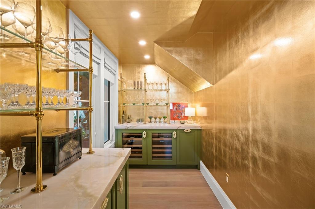 PINE RIDGE - Residential