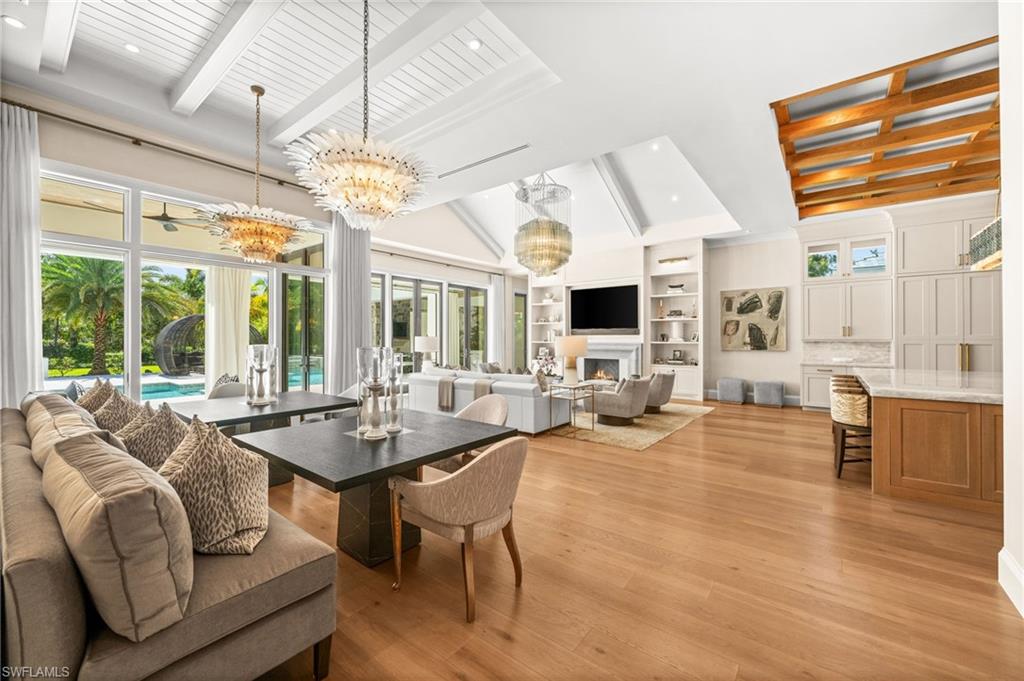 PINE RIDGE - Residential