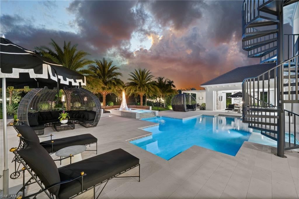 PINE RIDGE - Residential