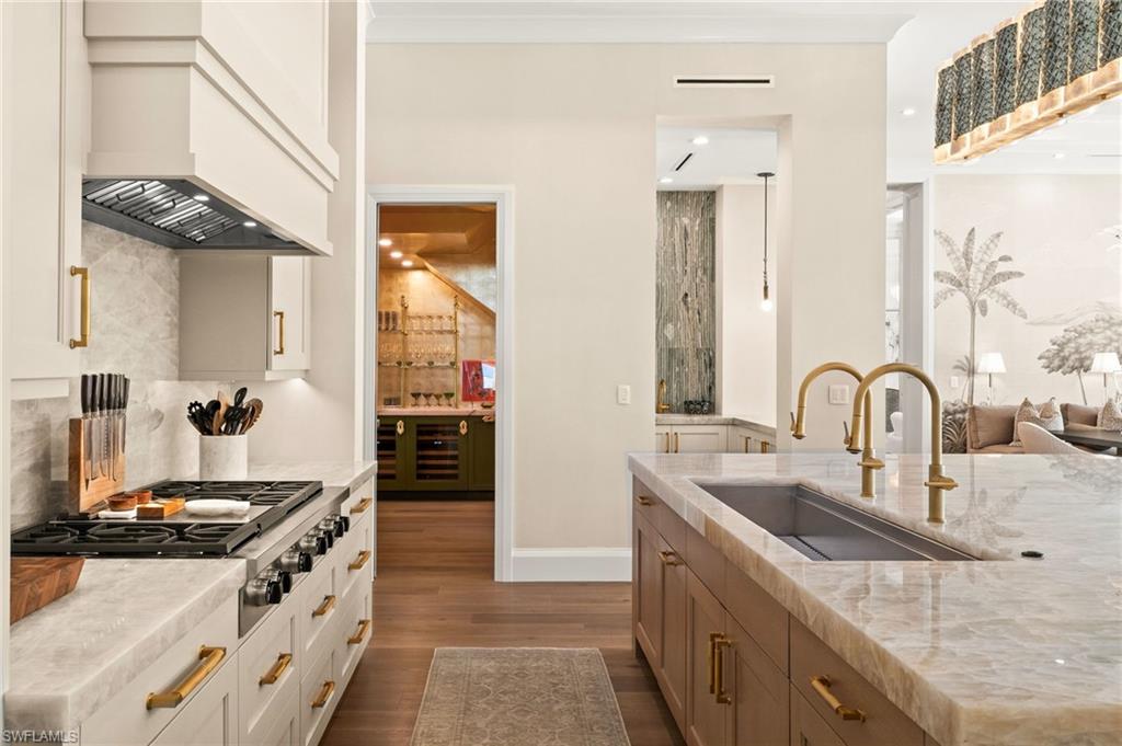 PINE RIDGE - Residential