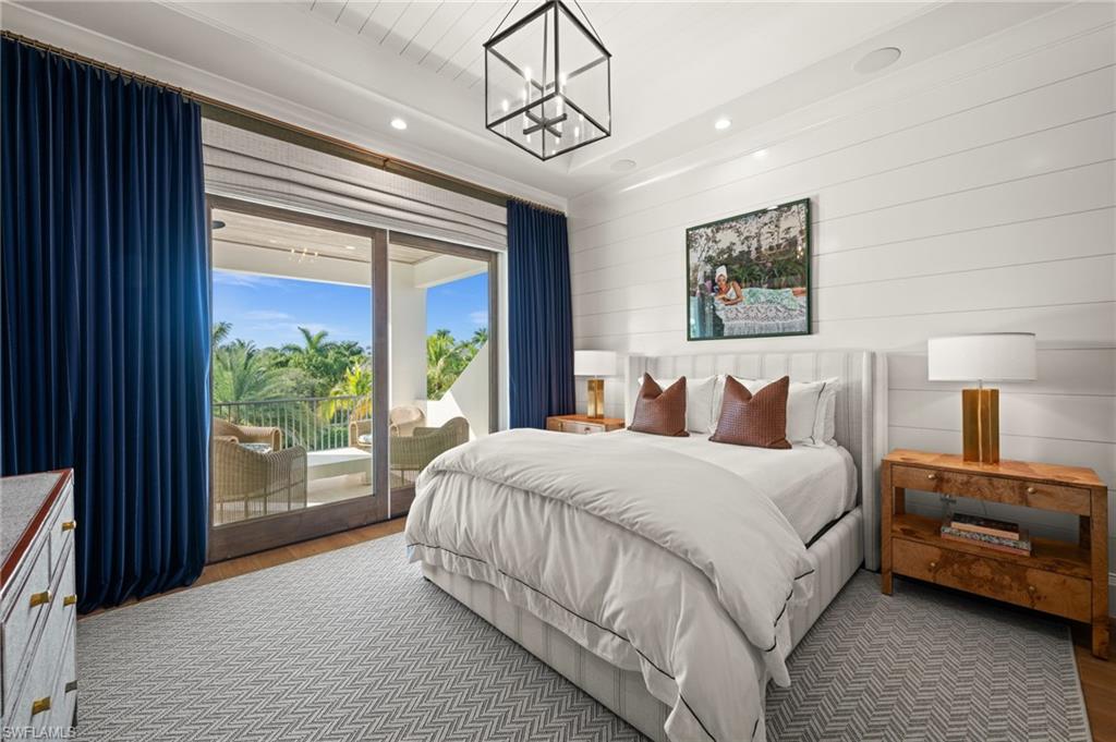 PINE RIDGE - Residential