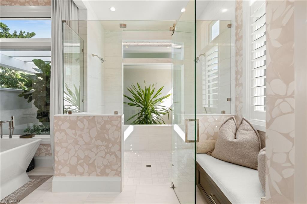 PINE RIDGE - Residential