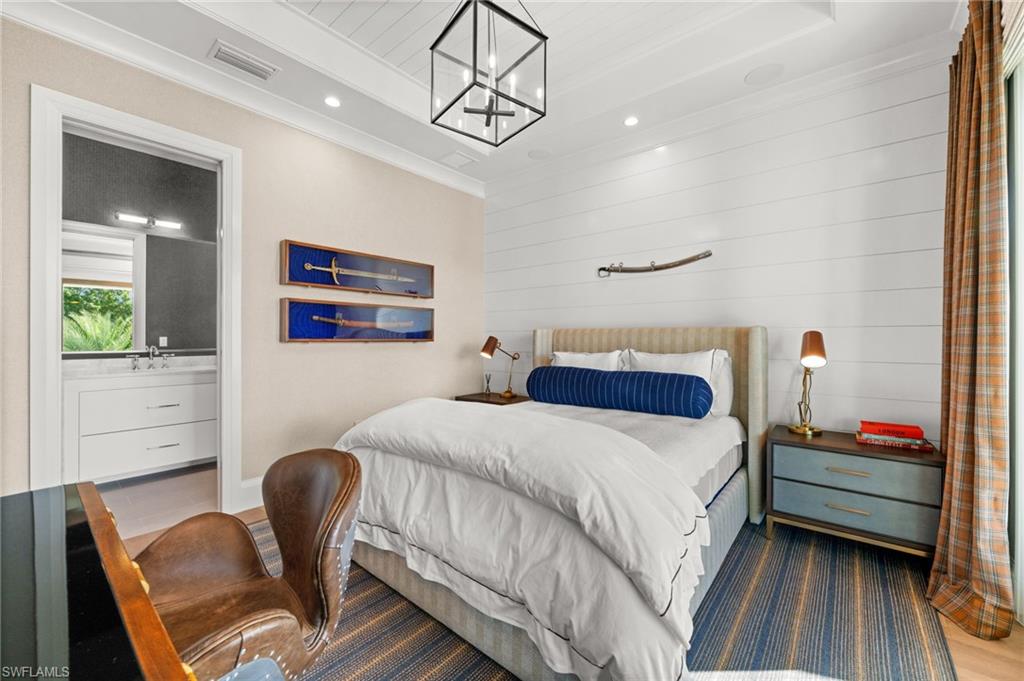 PINE RIDGE - Residential