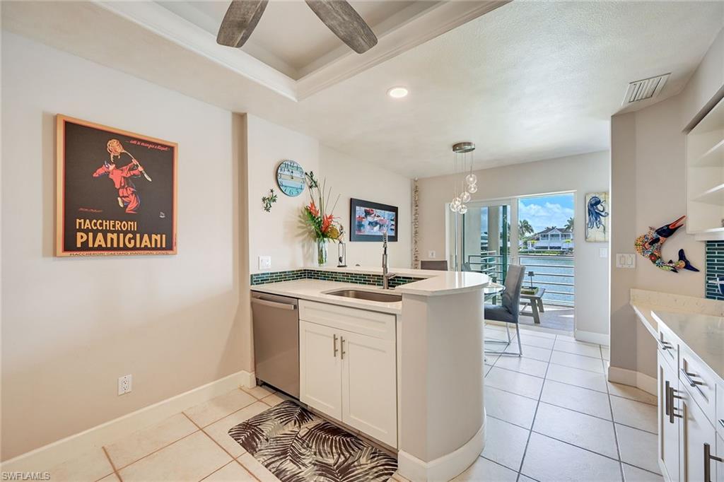 TROPICS - Residential Lease