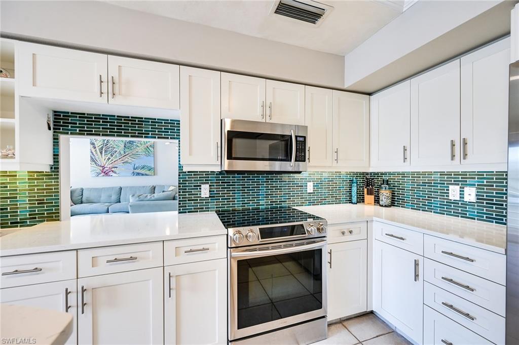 TROPICS - Residential Lease