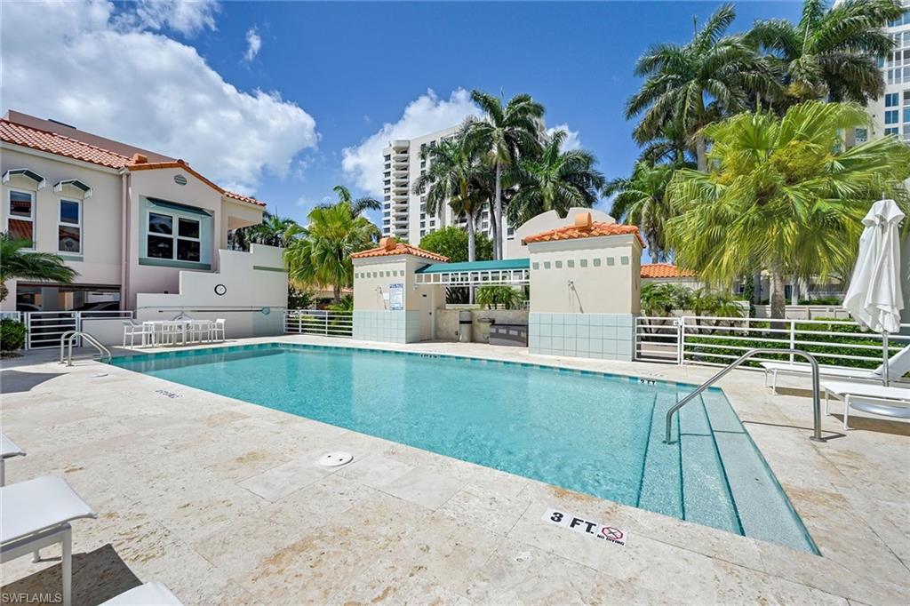 TROPICS - Residential Lease