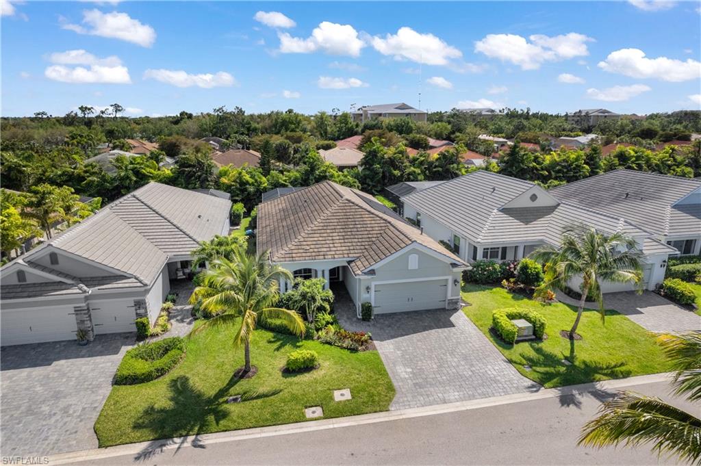 COCONUT COVE - Residential