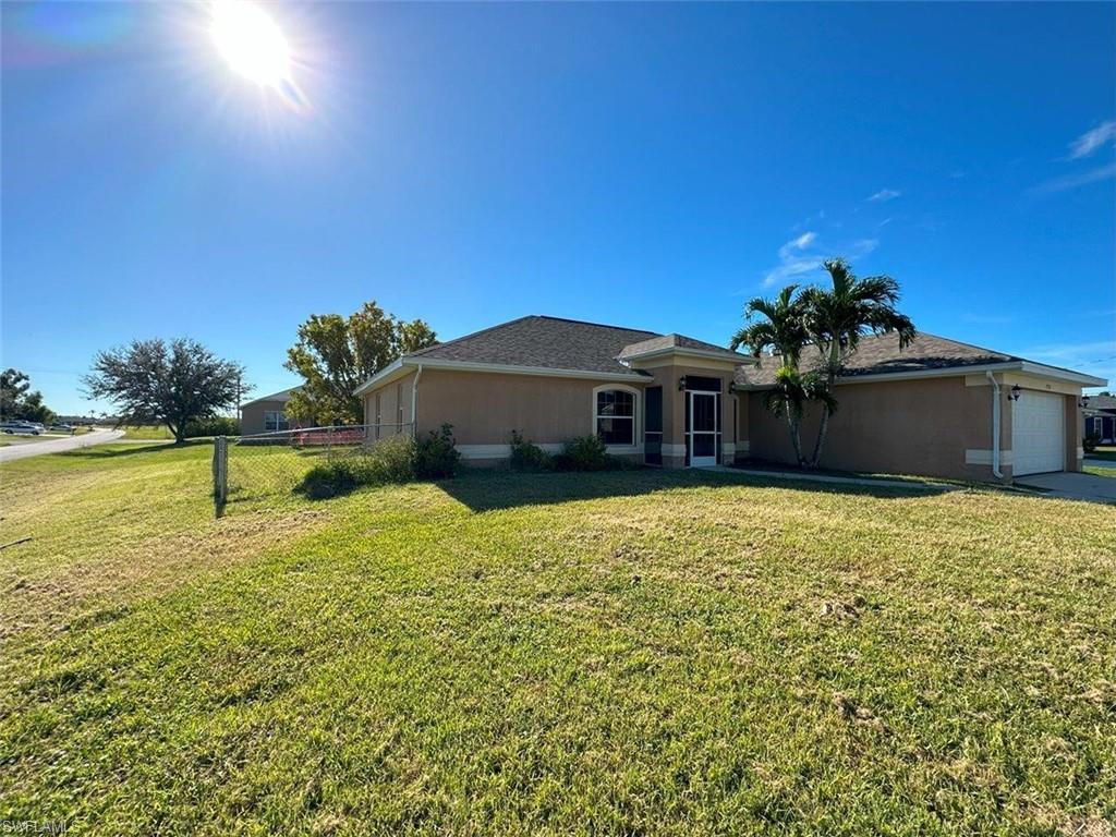 CAPE CORAL - Residential
