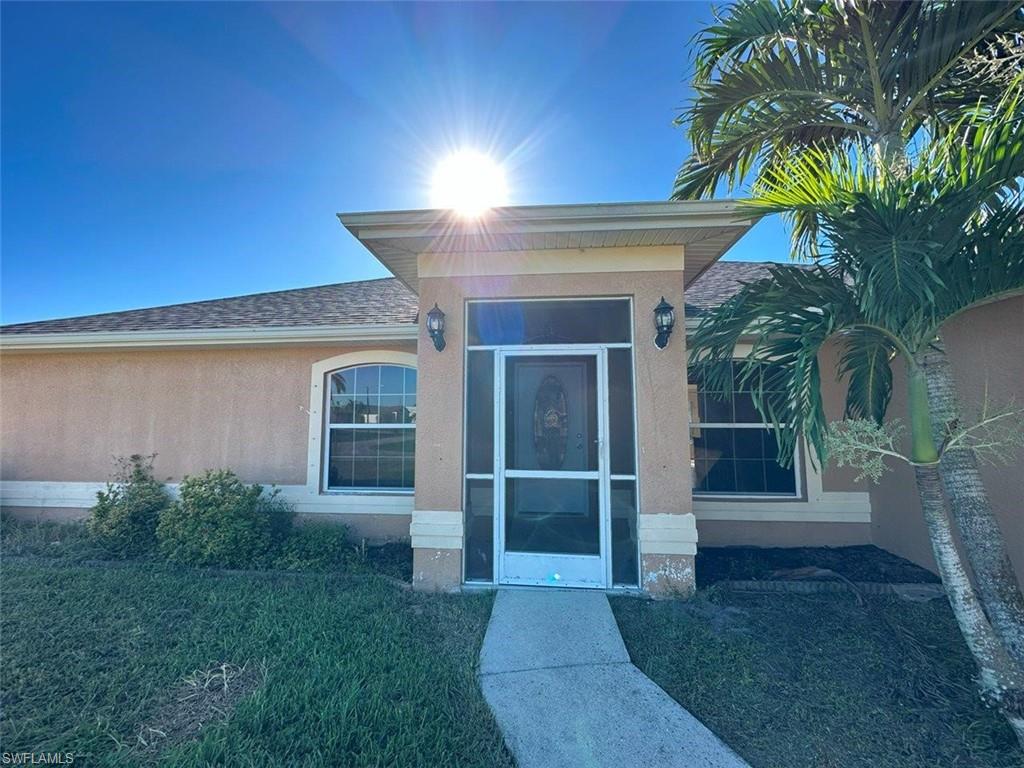 CAPE CORAL - Residential