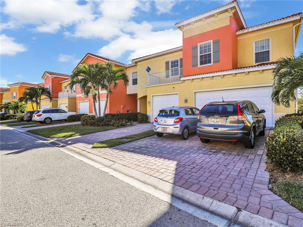 SAIL HARBOUR - Residential