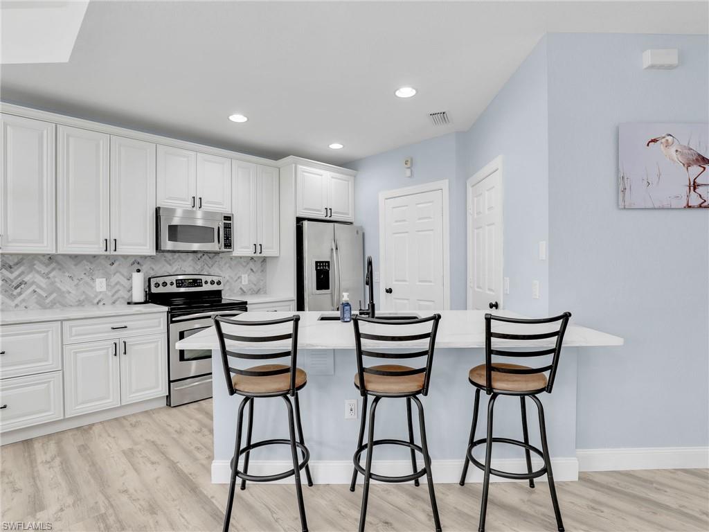 SAIL HARBOUR - Residential