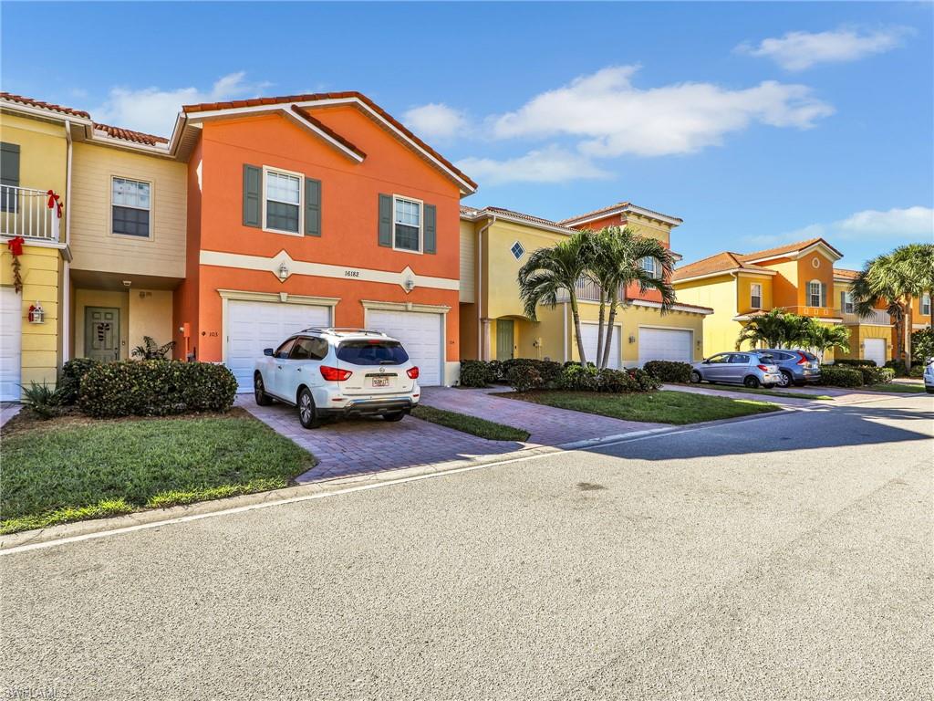 SAIL HARBOUR - Residential