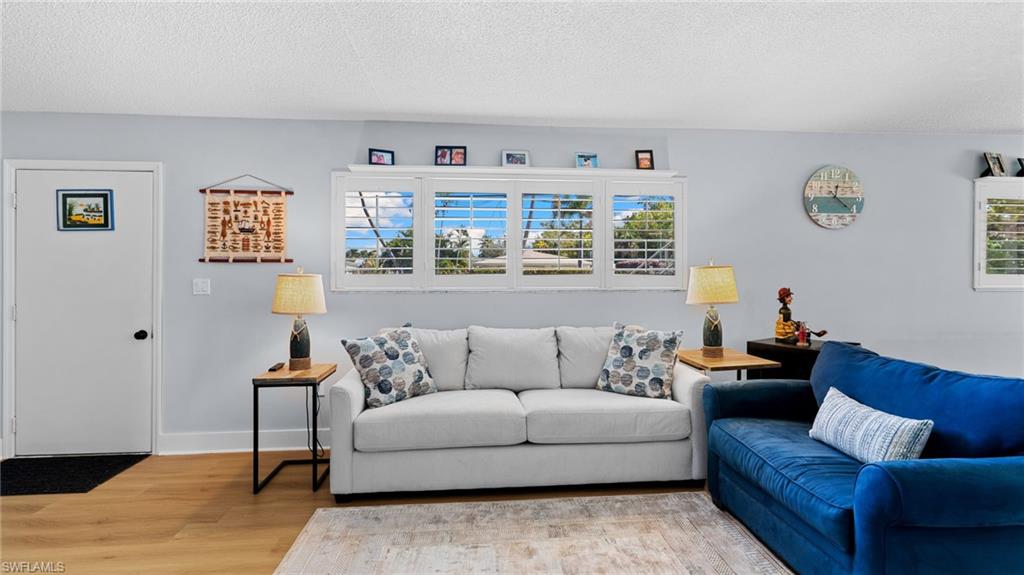 BLUE POINT - Residential