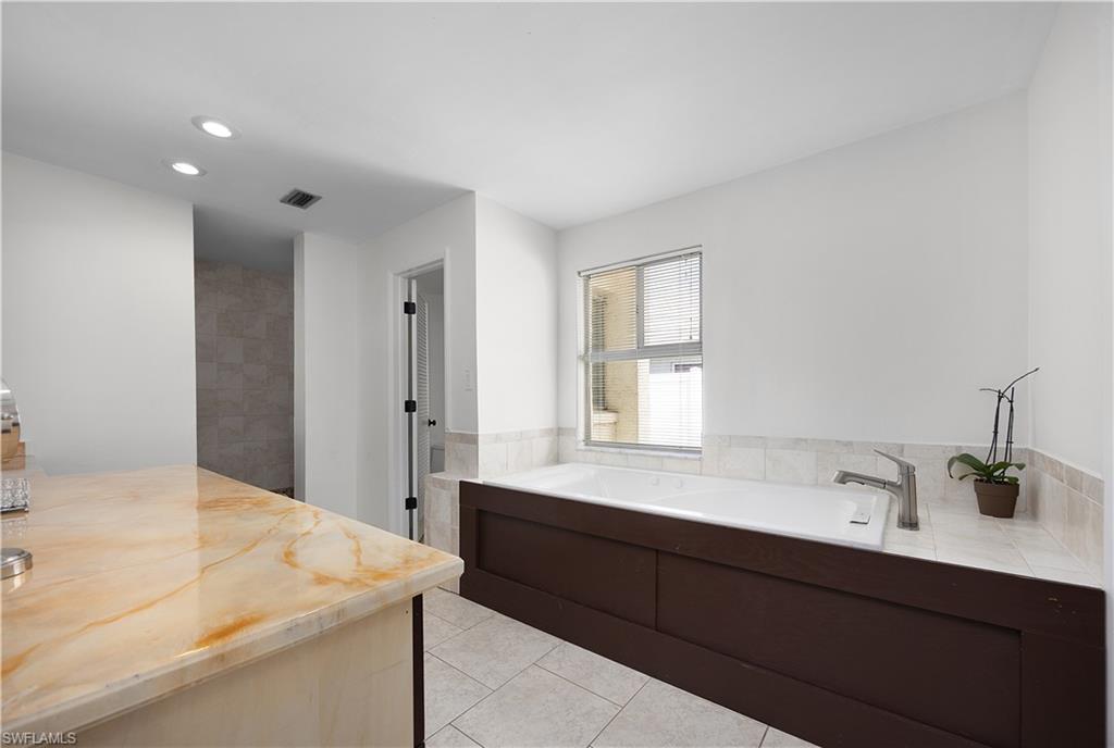 Fort Myers Villas - Residential