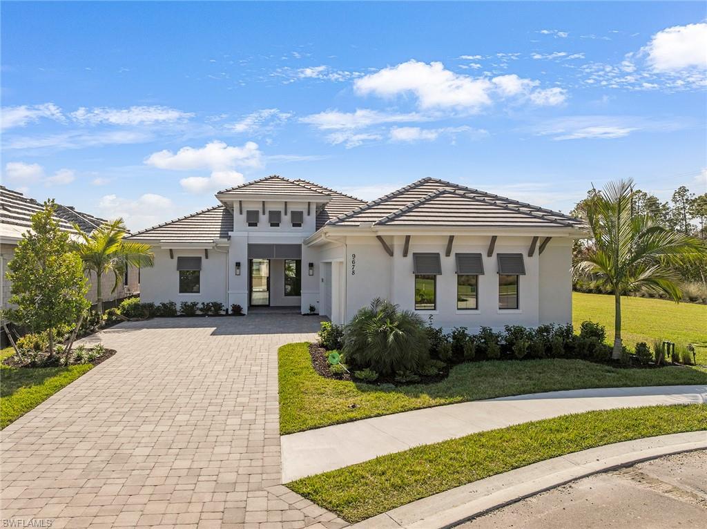 CAYMAS - Residential Lease