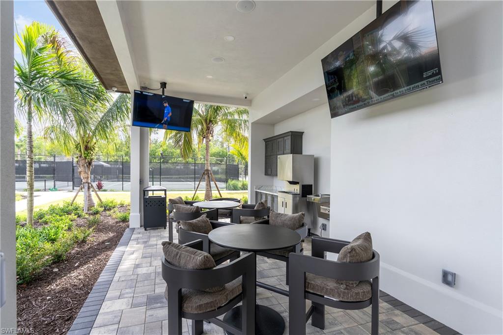 CAYMAS - Residential Lease