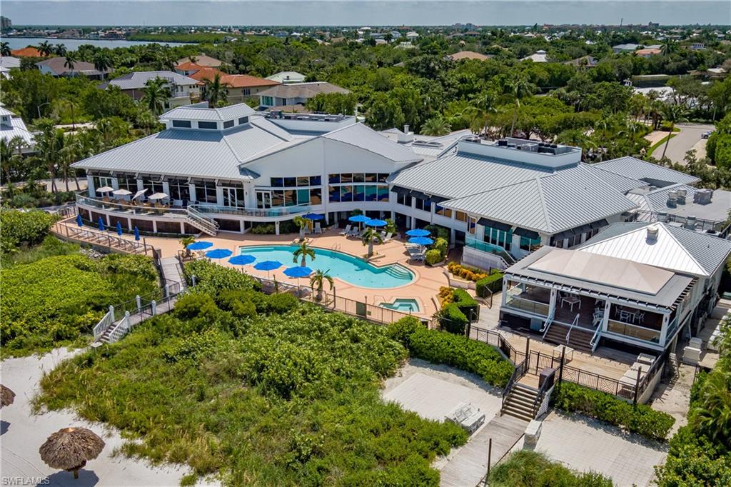 ROYAL MARCO POINT - Residential