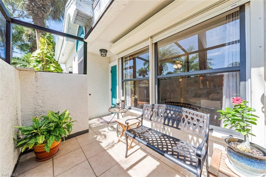 EMERALD WOODS - Residential