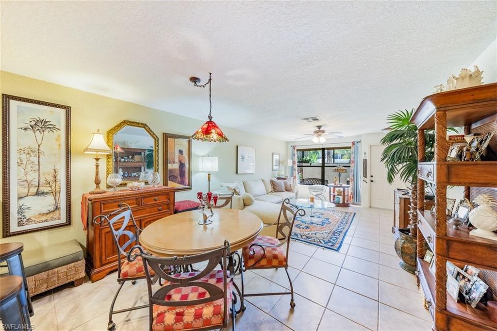 EMERALD WOODS - Residential