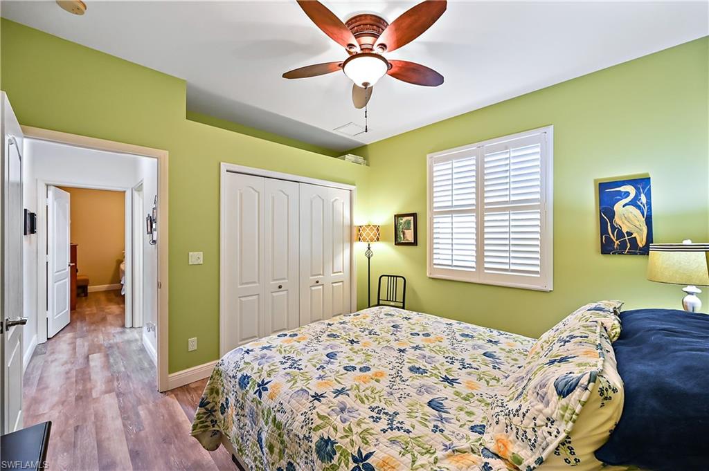 COLONIAL POINTE - Residential