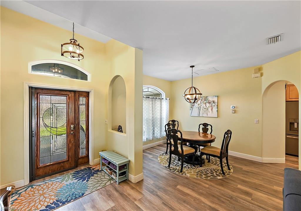 COLONIAL POINTE - Residential