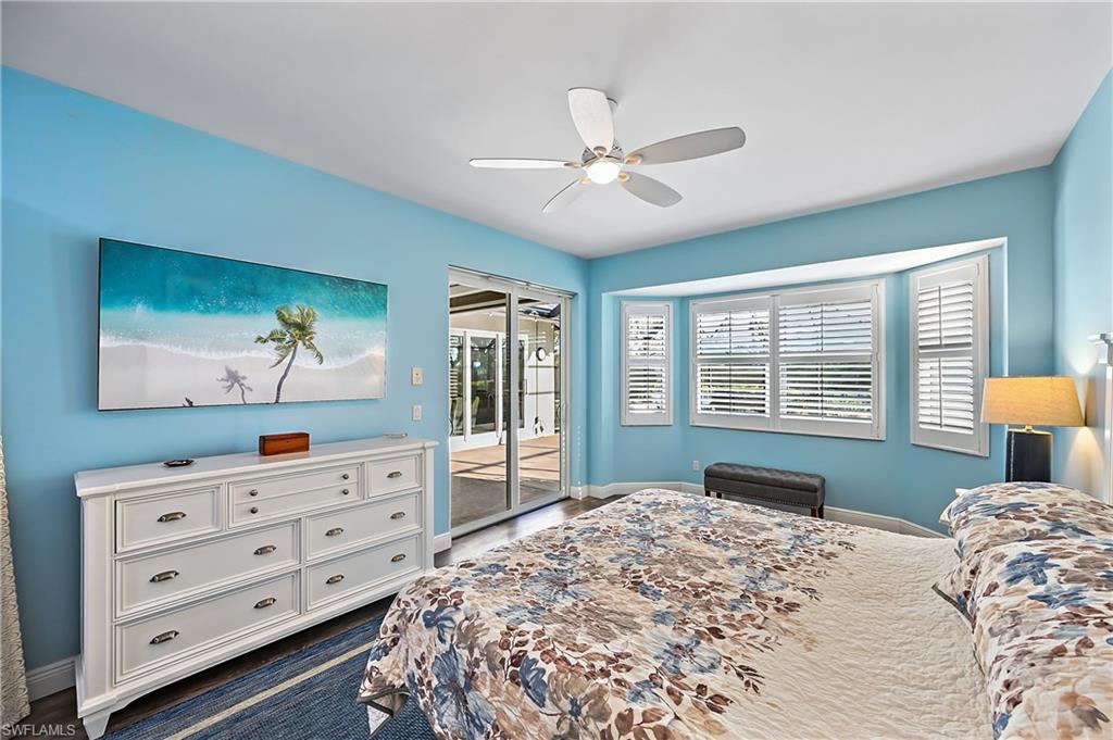 COLONIAL POINTE - Residential