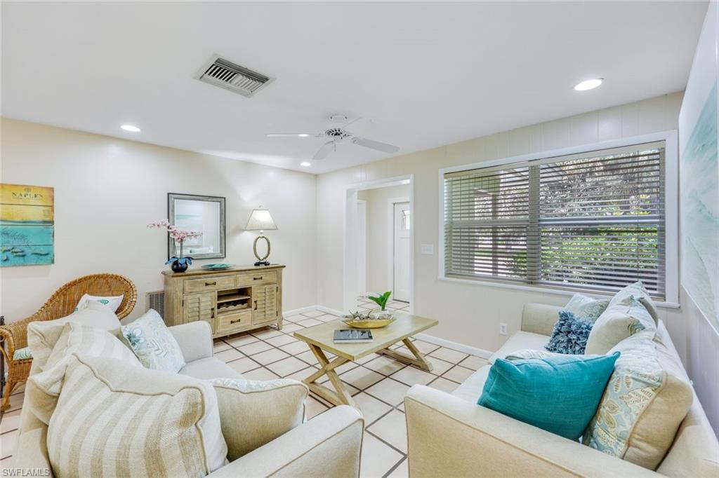 PINE RIDGE - Residential