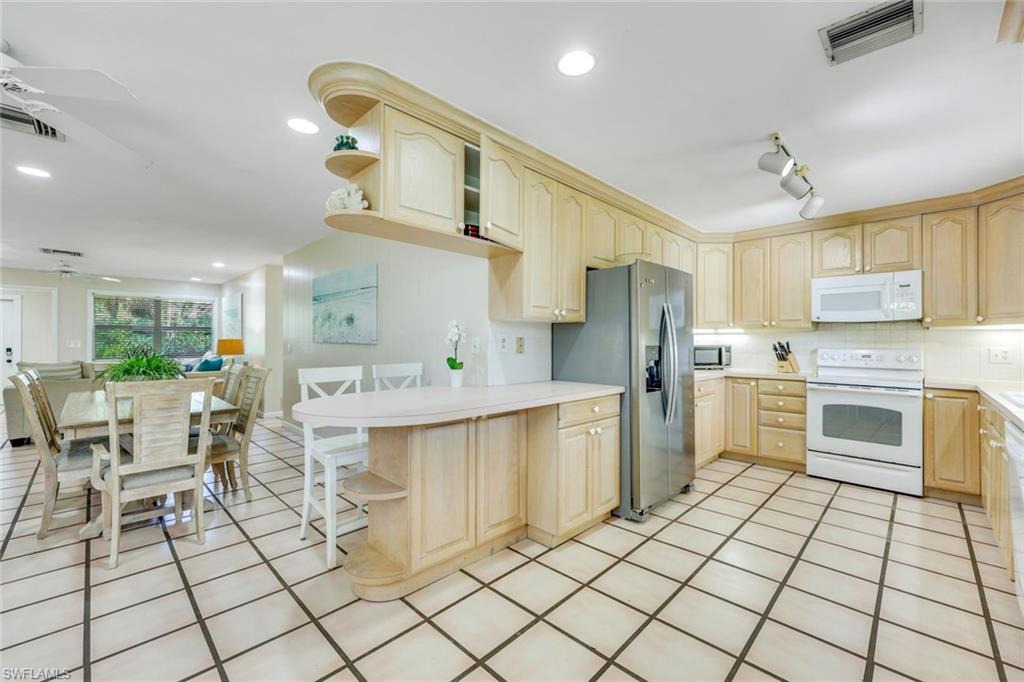 PINE RIDGE - Residential