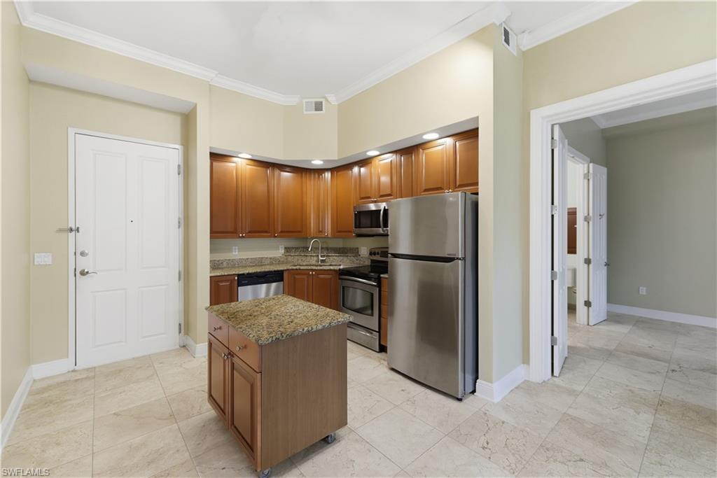 ALTA MAR - Residential Lease